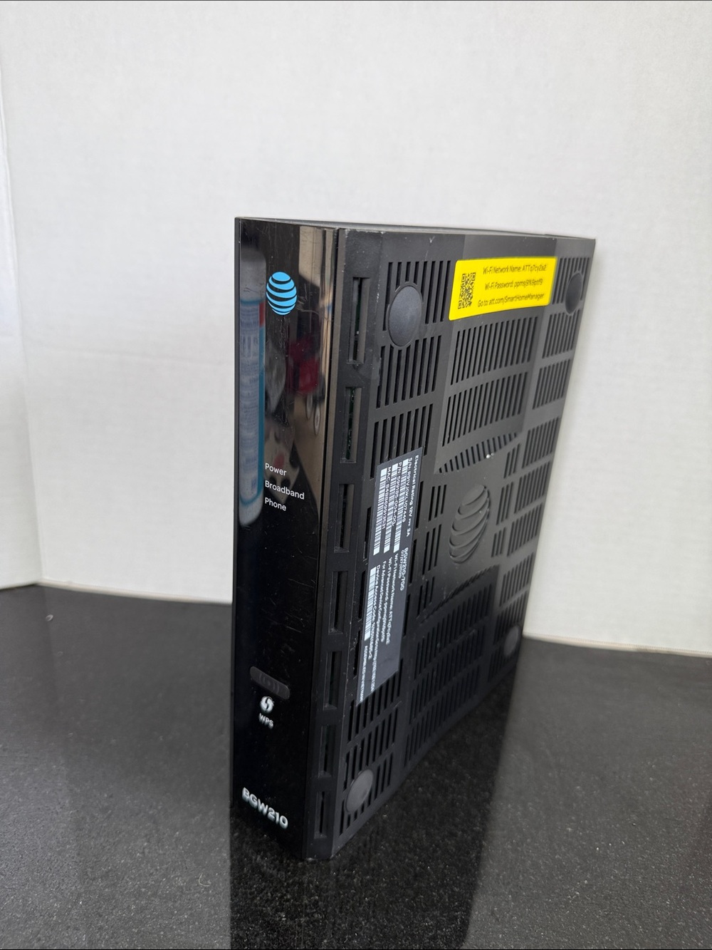 AT&T Arris BGW210-700 Wi-Fi Gateway Modem Router-4 Port Ethernet